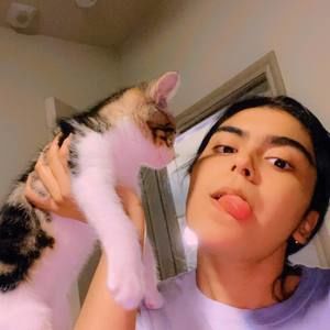 Meet your Posher, Stefani